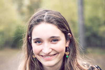 Portrait of smiling young woman