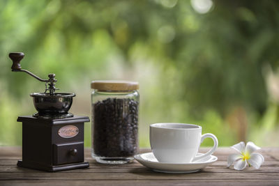 Close-up of coffee cup on table