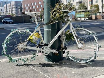 Cyclist memorial
