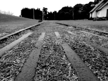 Surface level of railway tracks