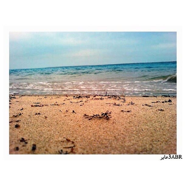 beach, sea, horizon over water, transfer print, sand, shore, water, auto post production filter, sky, tranquility, tranquil scene, scenics, nature, beauty in nature, wave, coastline, outdoors, day, footprint, idyllic