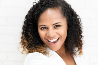 Portrait of a smiling young woman