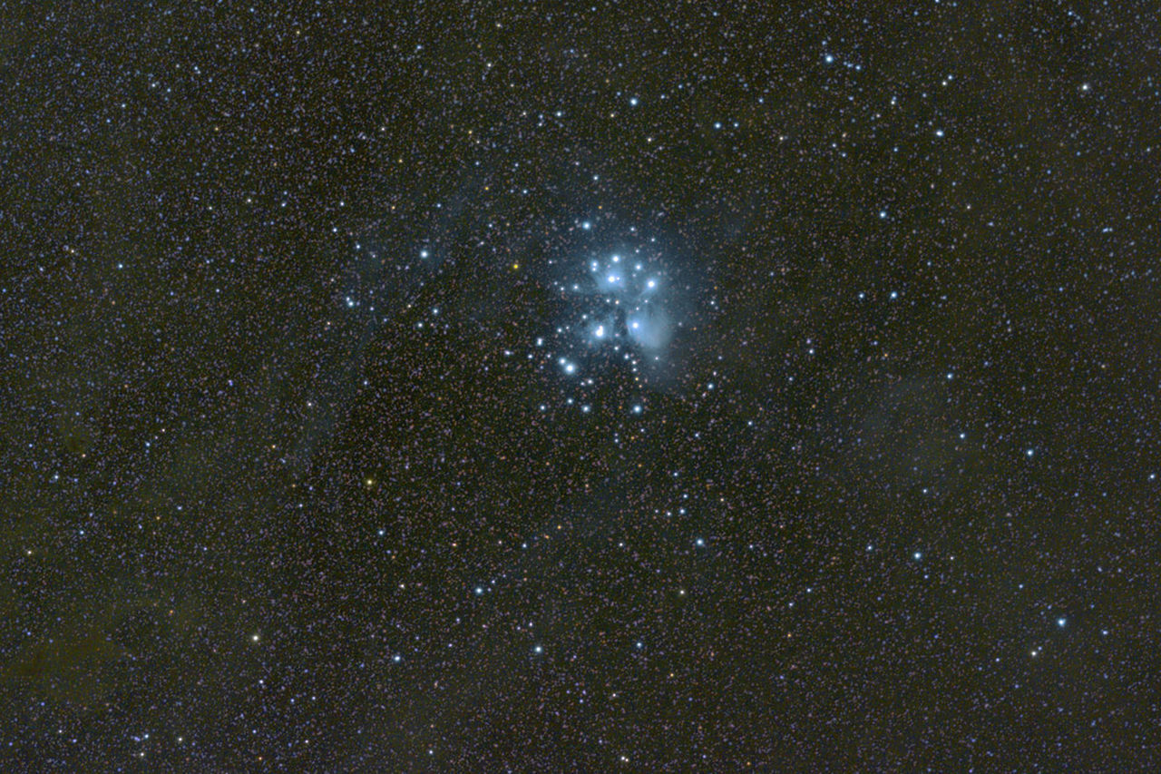 LOW ANGLE VIEW OF STAR FIELD AGAINST SKY AT NIGHT