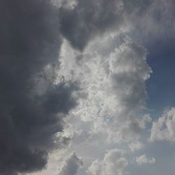 Low angle view of cloudy sky