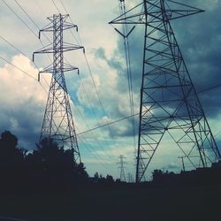 electricity pylon