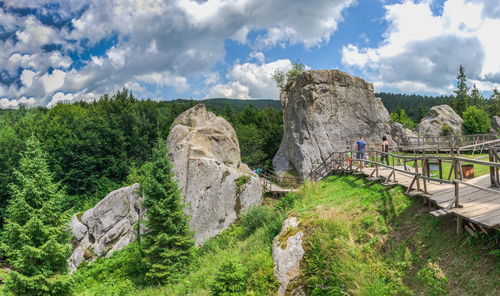 Tustan, ukraine. old russian cliff-side defensive complex in tustan, ukraine, on a summer day