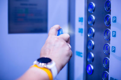 Close-up of man hand holding mobile phone