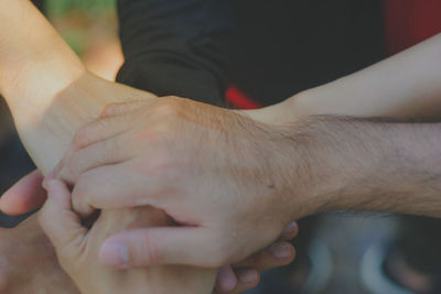 Close-up of hand holding hands