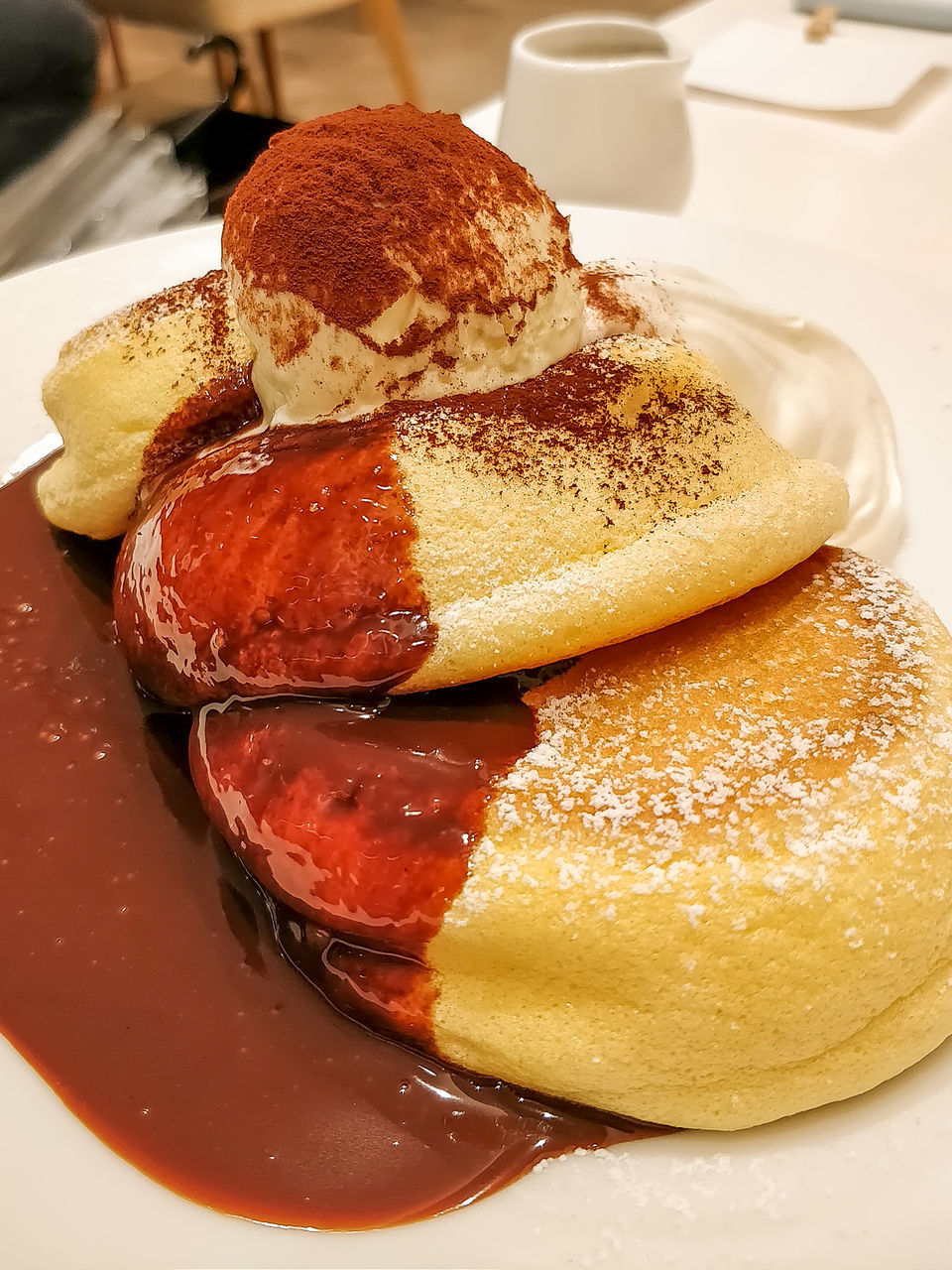 CLOSE-UP OF CAKE SERVED IN PLATE