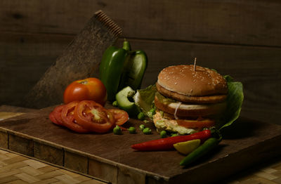 Close-up of fresh vegetables on cutting board