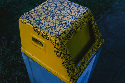  yellow bin