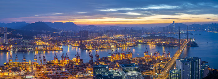 Stonecutters bridge and container port 