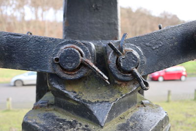 Close-up of rusty chain