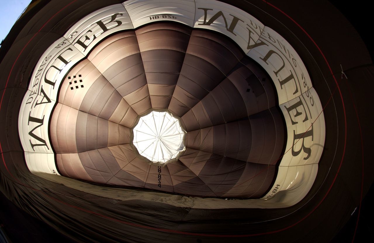 CLOSE UP VIEW OF SPIRAL STAIRCASE