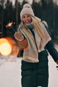  woman holding sparkler