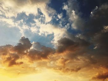 Low angle view of cloudy sky