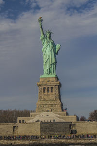 Statue of liberty against sky