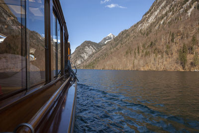 Boat at lake königssee in berchtesgaden national park, bavaria, germany in autumn