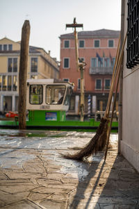 The municipal waste collection service collects the city's rubbish by boat.