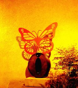 Close-up of yellow flowers