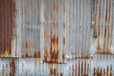 Full frame shot of old rusty corrugated iron