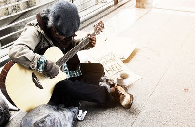 Man playing guitar