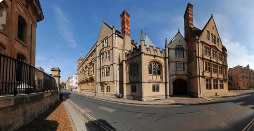 Buildings in city