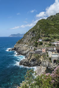 The road of love between riomaggiore and manarola in beautiful cinque terre
