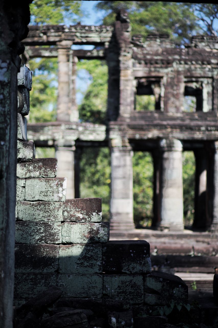 VIEW OF OLD RUINS