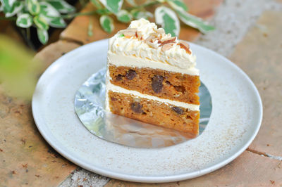 Close-up of cake in plate on table