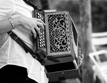 Close-up of human hand