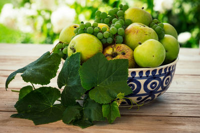 Close-up of apples on table