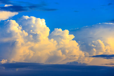 Low angle view of clouds in sky