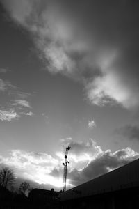 Low angle view of cloudy sky