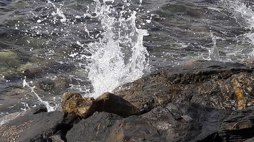 Close-up of wave in sea