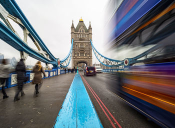 Traffic scene on the tower bridge of london