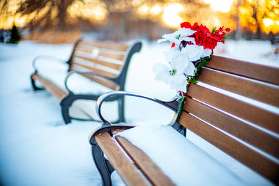 Empty chairs and table