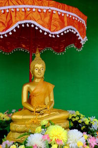 Sculpture of buddha statue