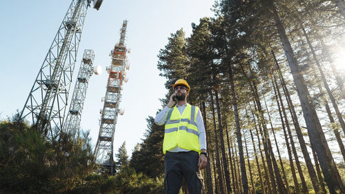 Technical maintenance goes to the telecommunications antennas