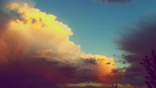 Low angle view of cloudy sky