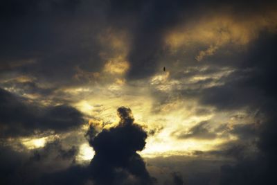 Low angle view of cloudy sky