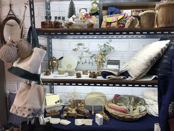 Objects for sale in store