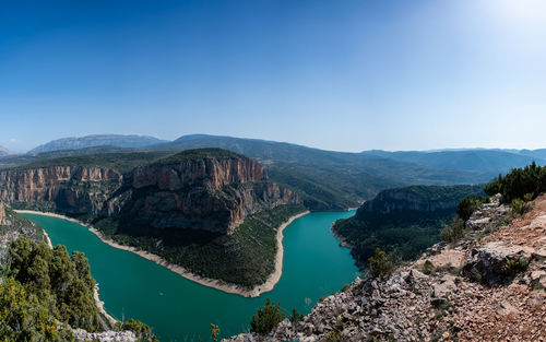 Scenic view of bay