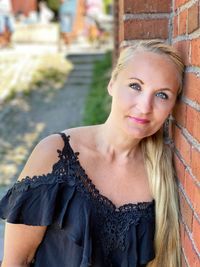 Portrait of a beautiful young woman