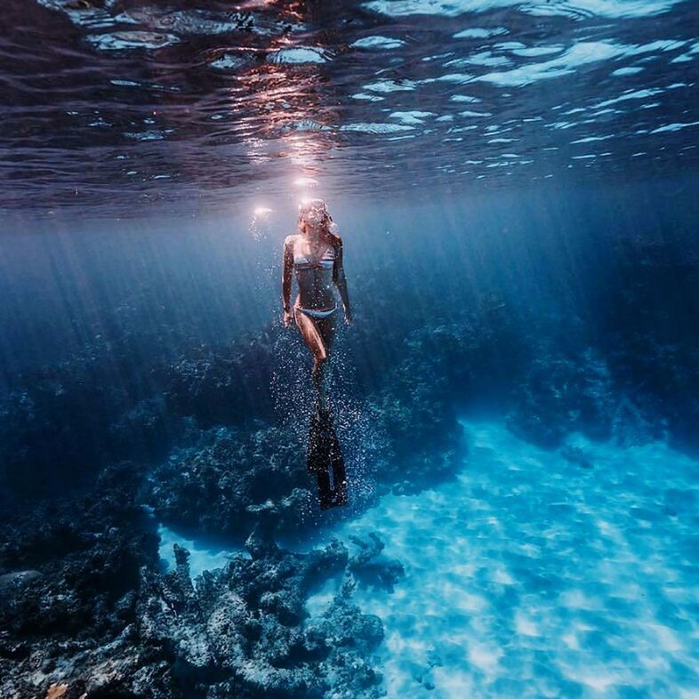 adventure, scuba diving, underwater, water, swimming, undersea, sea, nature, people, full length, sport, adult, one person, real people, adults only, only women, outdoors, young adult, day