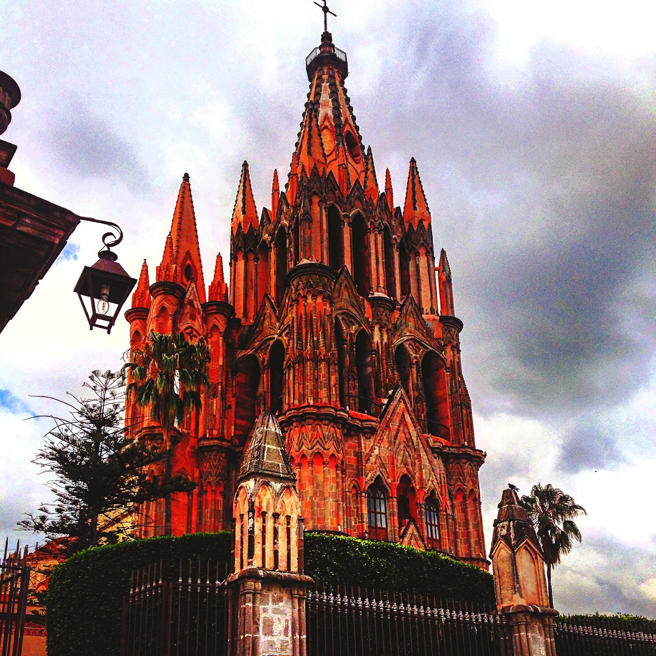 LOW ANGLE VIEW OF CHURCH AGAINST SKY