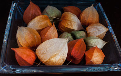 Close-up of fruits in tray