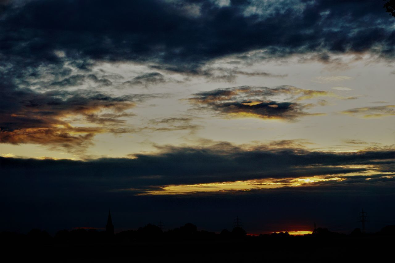 LOW ANGLE VIEW OF DRAMATIC SKY DURING SUNSET