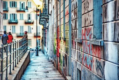 Graffiti on wall of building