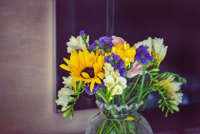 Close-up of purple flowers in vase